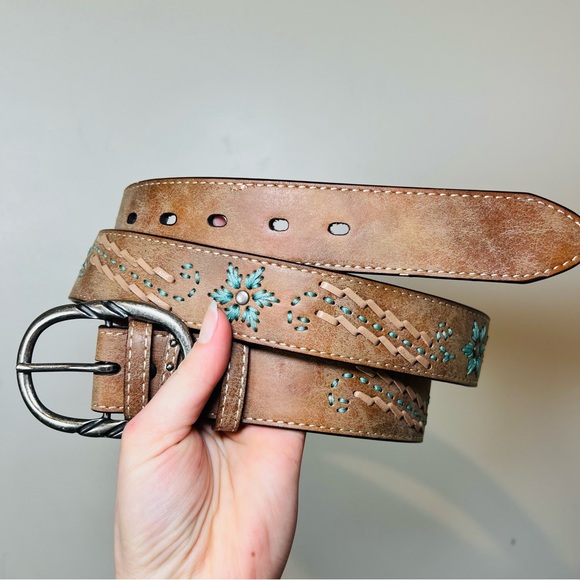 Roper Cowgirl Leather Belt XXL - Picture 2 of 4